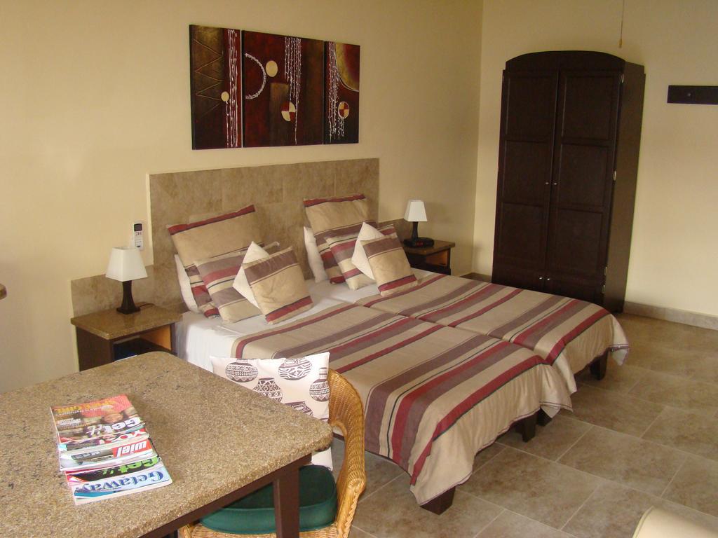 Auberge Guest Lodge Mbombela Zimmer foto
